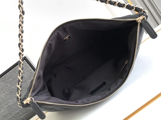 Firstbag Ru HANDBAG-35x 11cm CHANEL x 23 HOBO 0717